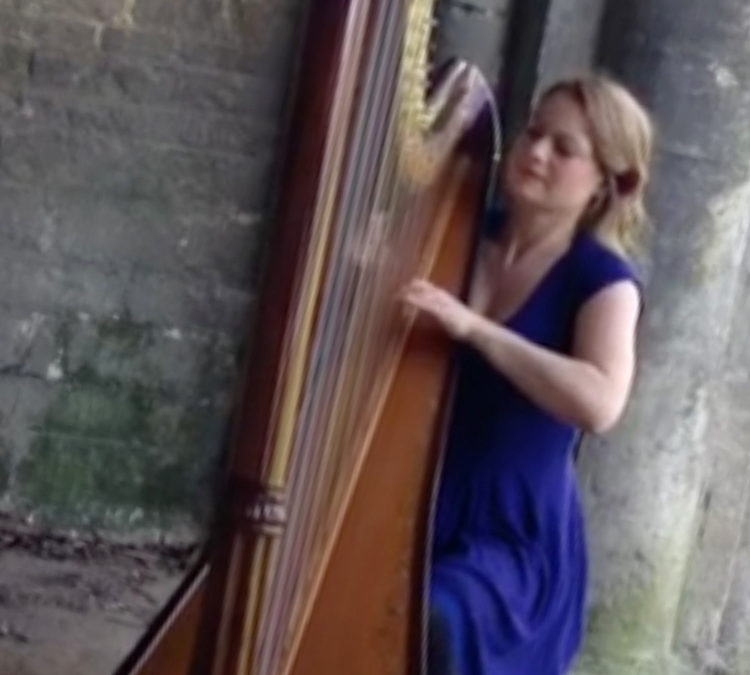 She’s playing my song… in a BARN! Eleanor Turner brings “Baroque Flamenco” to the stables